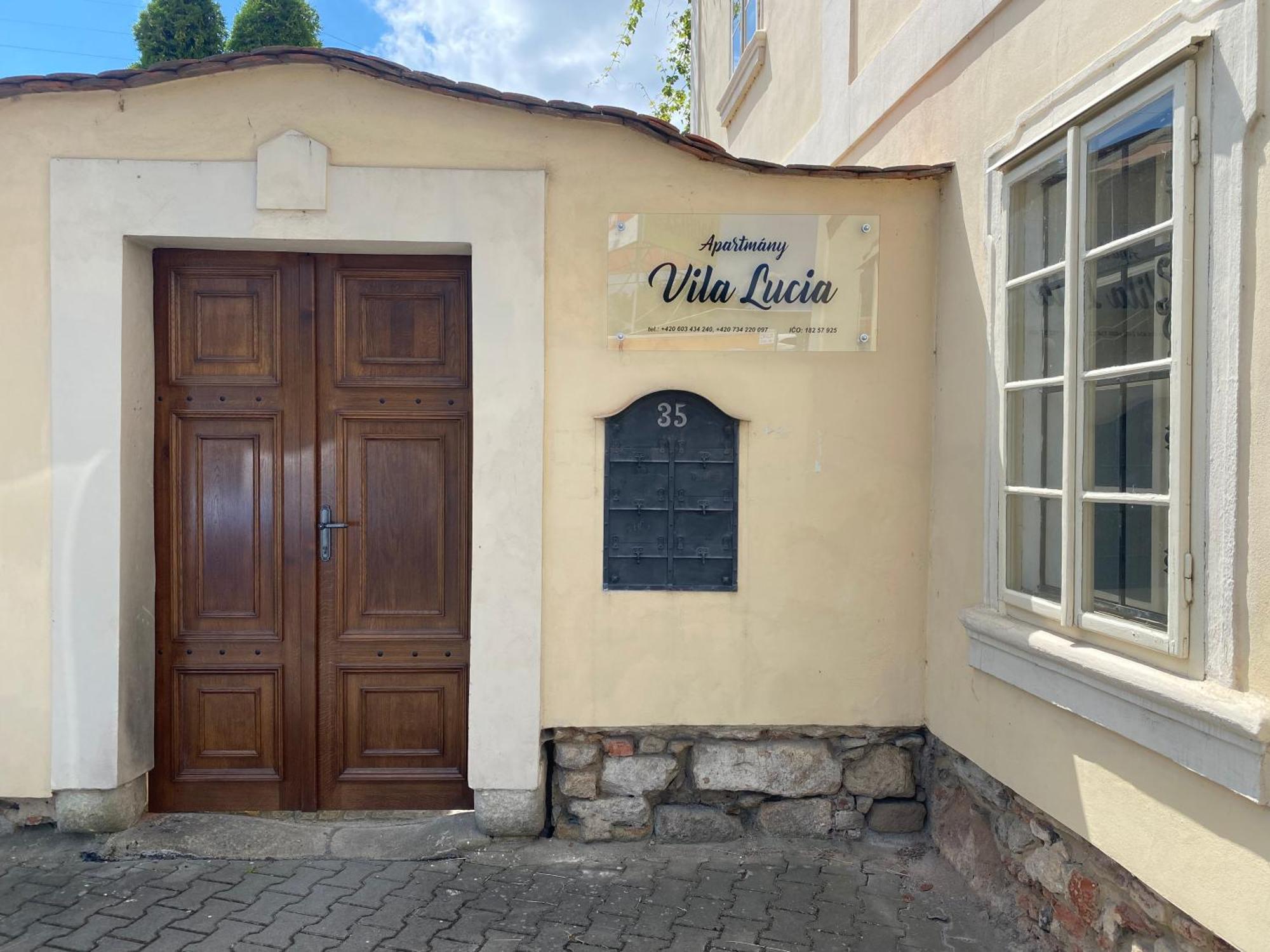 Vila Lucia - Apartman 1 Plzeň Exterior foto